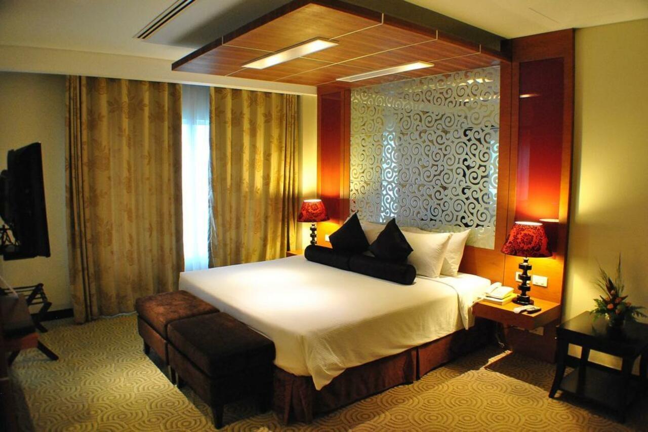Elizabeth Cebu
