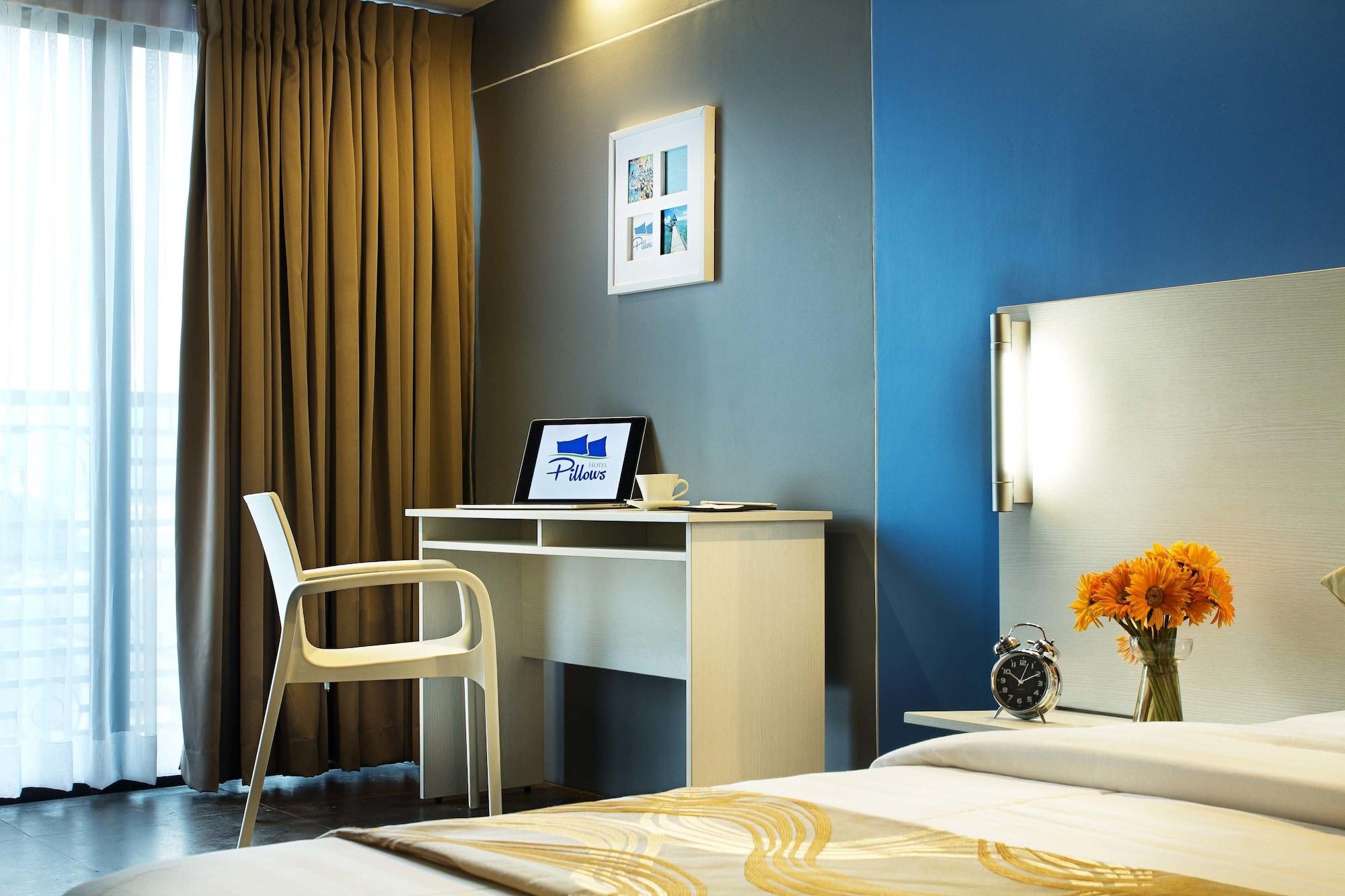 Pillows Hotel