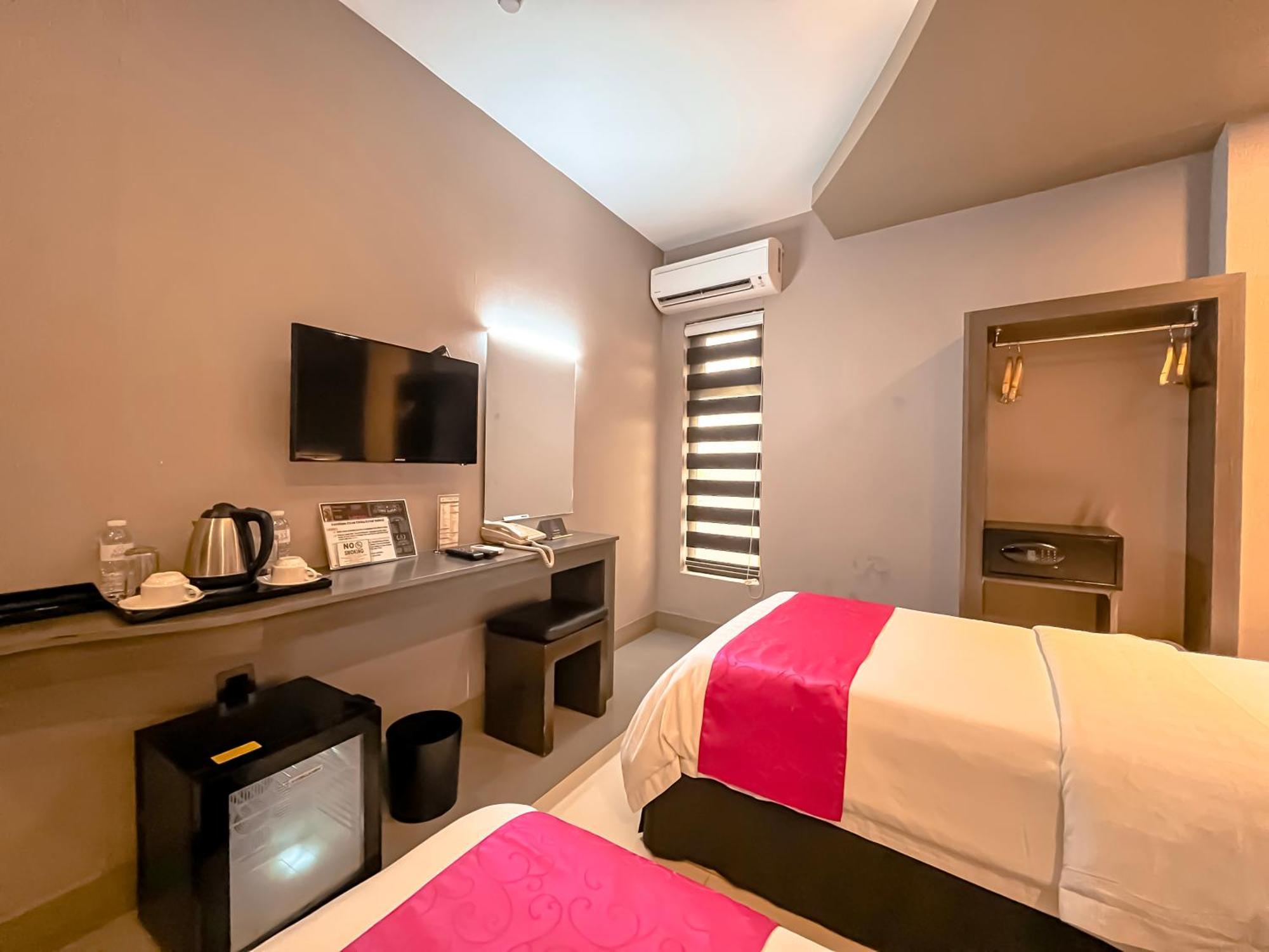 Hotel Eloisa Royal Lapu-Lapu City