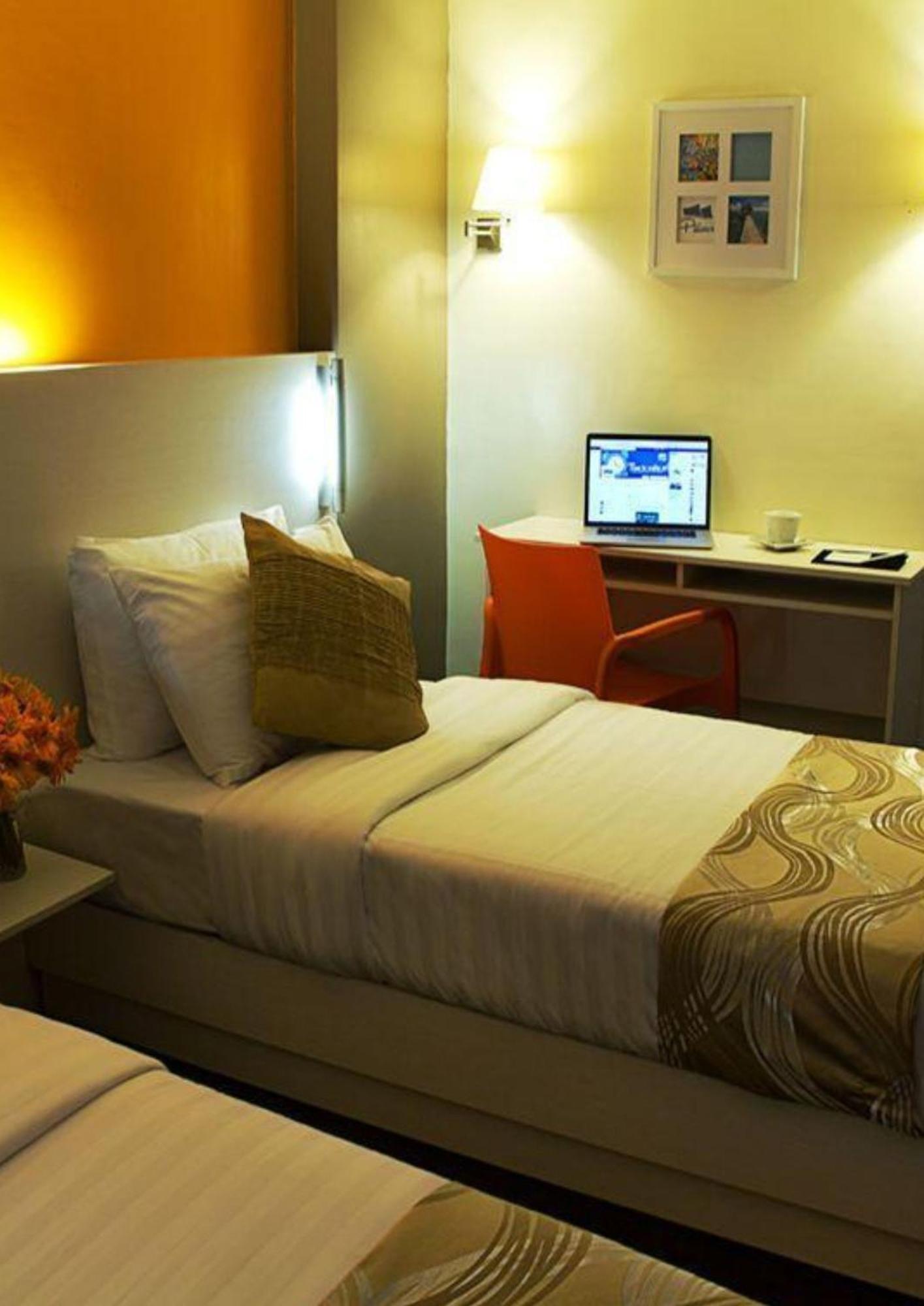 Pillows 3*