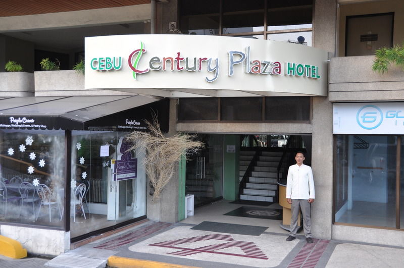 Hotel Century Plaza