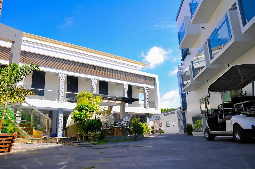 Eloisa Royal Hotel 3*