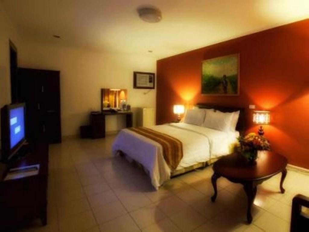 Beverly Boutique Business Hotel 2*