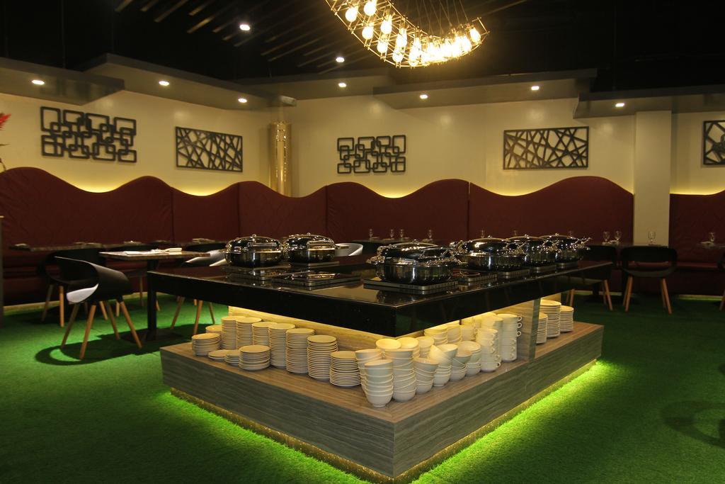 Eloisa Royal Hotel 3*