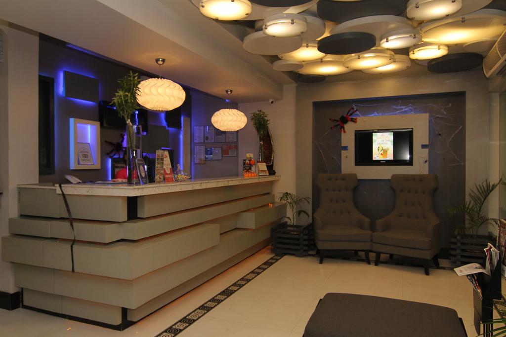 Eloisa Royal Hotel