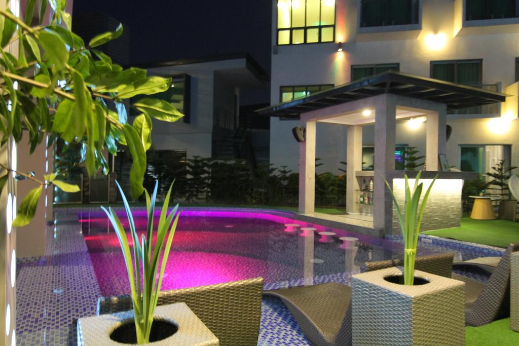 Eloisa Royal Lapu-Lapu City