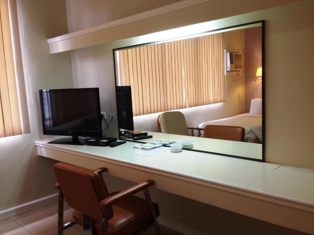 Beverly Boutique Business 2* Cebu