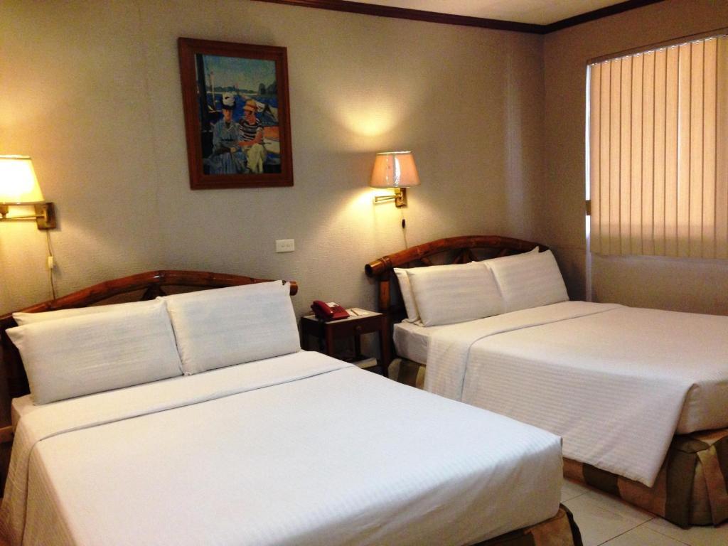 Beverly Boutique Business 2* Cebu
