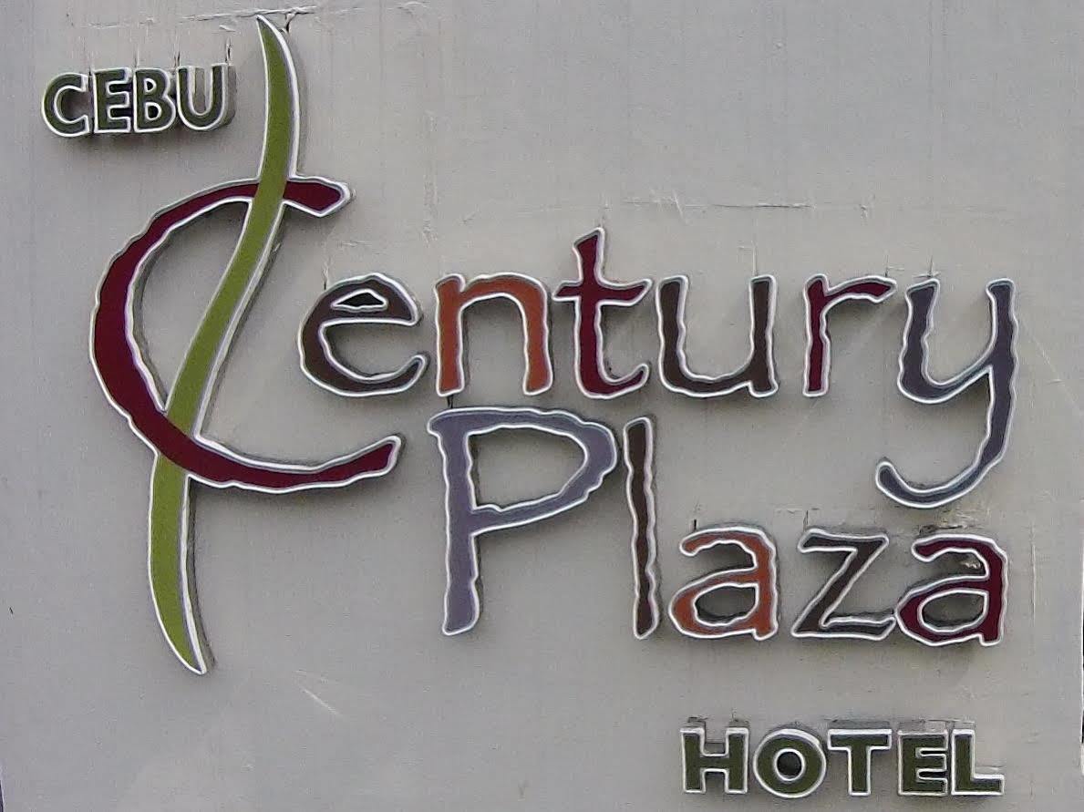 Hotel Century Plaza 3*