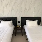 Arriyus Apartelle