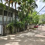 500Mbps Wi-Fi 2-Story Apartments