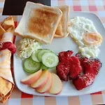 Lr Hostel And Cafe