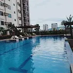 Horizon101 Condo Stay