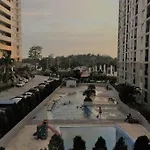 Dencio\'S Crib