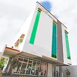 Oyo 720 Alt Residences
