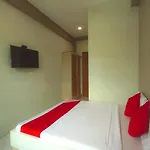 Oyo 720 Alt Residences