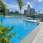 Golf View, New Studio Apartment Grand Residences Cebu, North Tower A