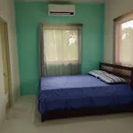Susana Goles Holiday House