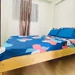 Alex\'S Place - U403 B11 Mactan Oasis Gardens Condominium No Elevator