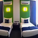 Mezzo Hotel