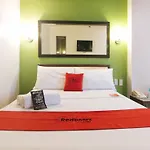 Reddoorz @ Express Inn Lapu Lapu