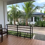 Palm Tree Lodge