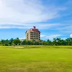 Queens Island Golf And Resort