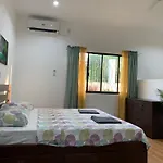 Palm Tree Lodge