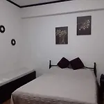Myrna\'S Studio Condo