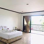 Wjv Inn Marigondon