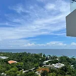 Reluxe マリン Condo