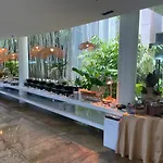 Reluxe マリン Condo