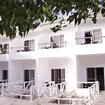 Meili Beach Resort