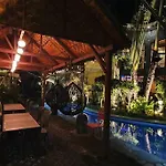 Dokkebi Pool Villa House 도깨비풀빌라