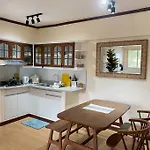 Yami\'S Pad At Mactan Oasis Garden