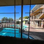 Gingging Hotel And Resort