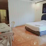 Wjv Inn Marigondon