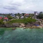 Bublina Villa & Guest House Moalboal