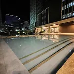 Cebu City Condo In It Park With Pool & Netflix