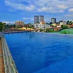 Staycation At Ethon\'S Condo