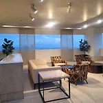 Cozy Zen Condo 2 Beds