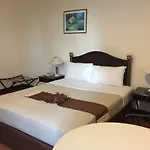 The Golden Peak Hotel & Suites Powered By Cocotel