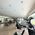 Bamboo Bay With Wifi & Pool Condotel