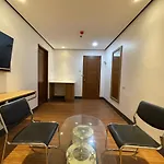 Oyo 982 Boulevard Pension House
