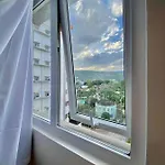 Kiki\'S Condotel