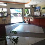 Mactan Airport Hilltop Hotel