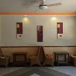 Mactan Airport Hilltop Hotel
