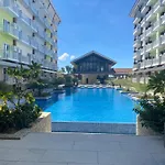 Seaview Amani Grand Resort Residences 3-5Mins From Airport