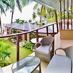 Southseas Beach Resort And Dive Center