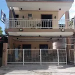 Jun\'S Inn